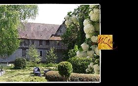 Manoir De Livet