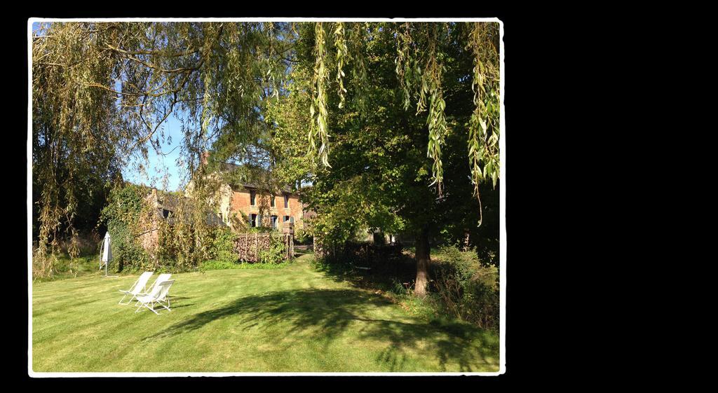 Bed and Breakfast Manoir De Livet Saint-Germain-de-Livet Habitación foto